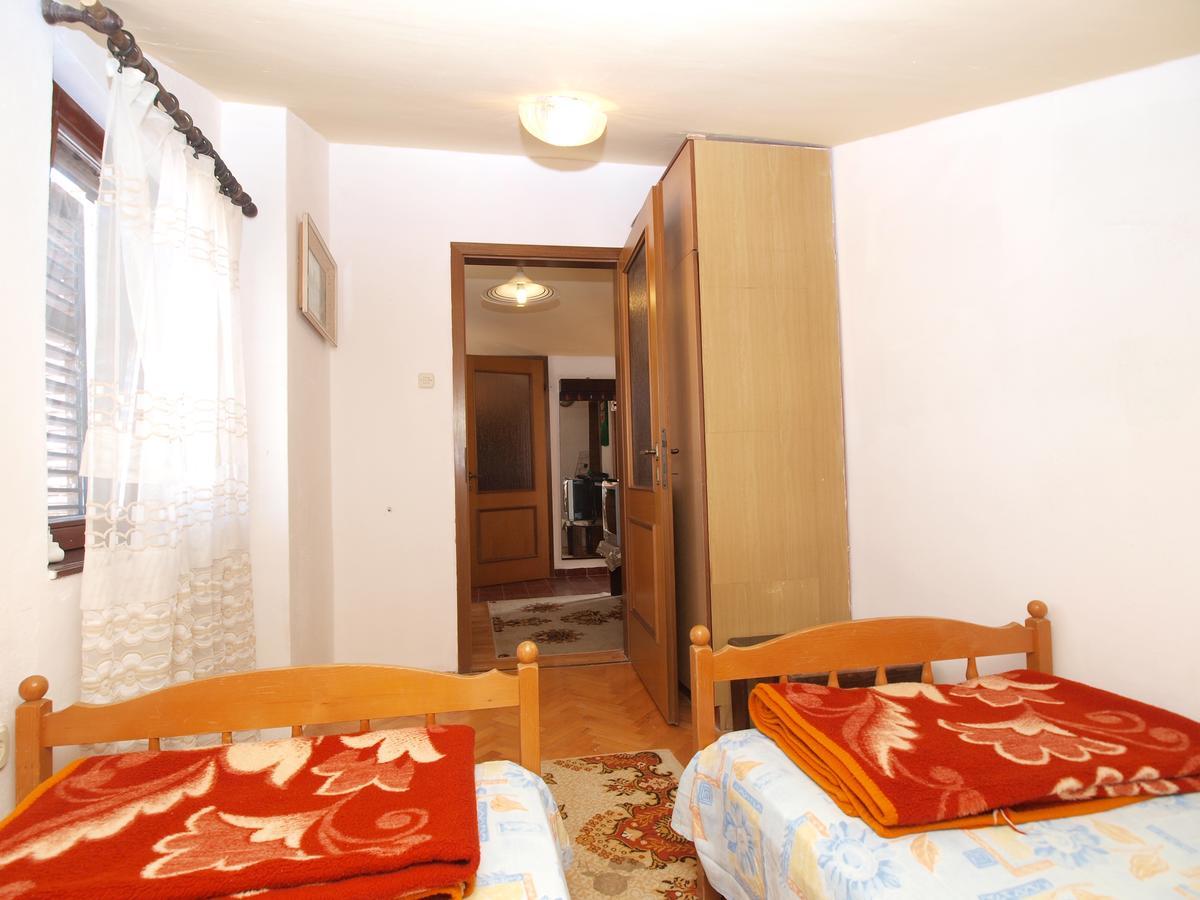 Apartments Slavica 382 Póla Kültér fotó